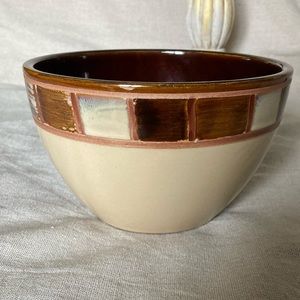 Rare Find: Gibson Elite Ceramic bowl